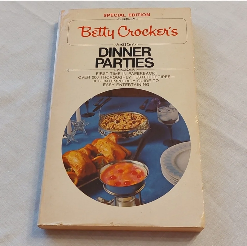 Vintage 1975 Betty Crocker Dinner Parties Cookbook